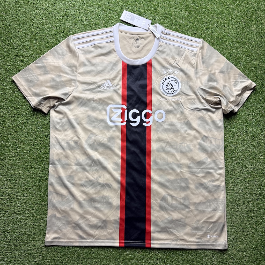 2022/2023 3de Shirt