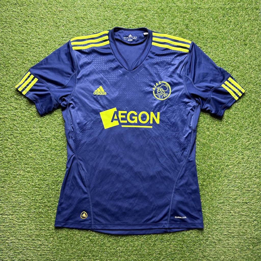 2010/2011 Uit
