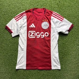 2025/2026 Home