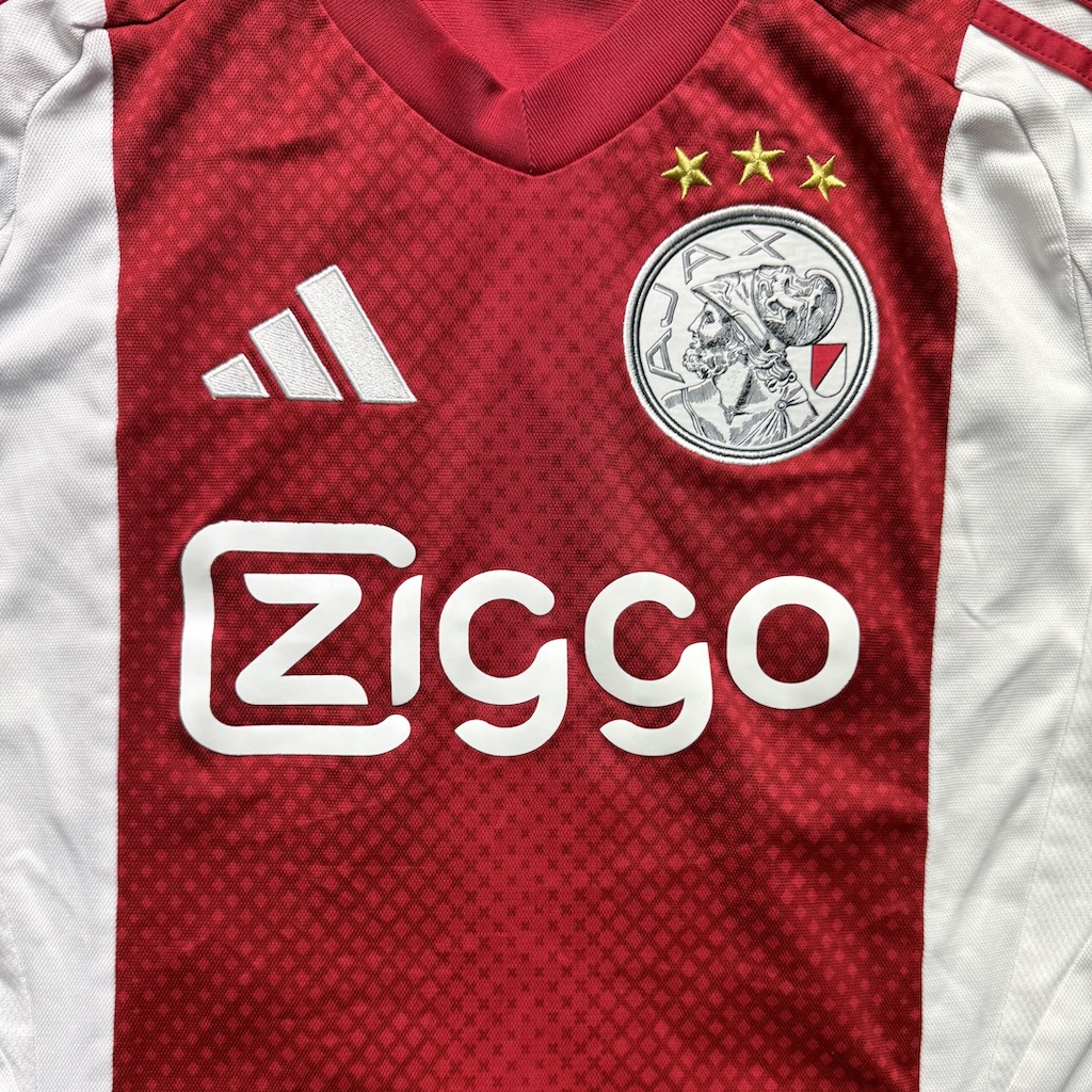 2025/2026 Home - Image 3