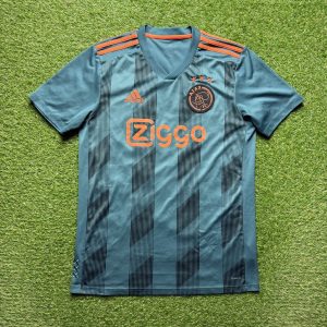 2019/2020 Away
