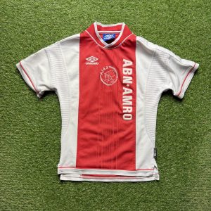 1999/2000 Home