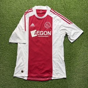 2010/2011 Home