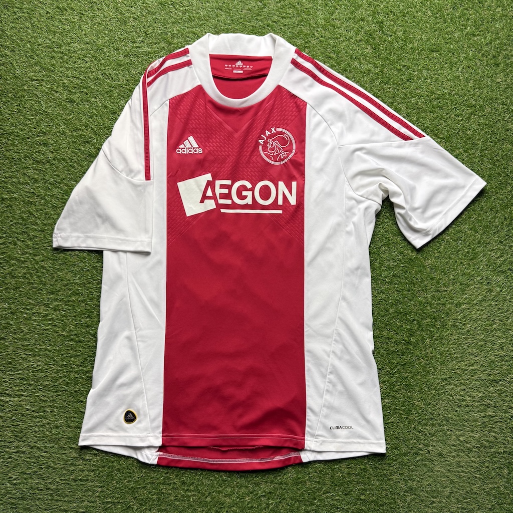 2010/2011 Home