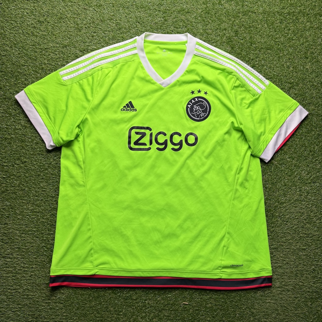 2015/2016 Away