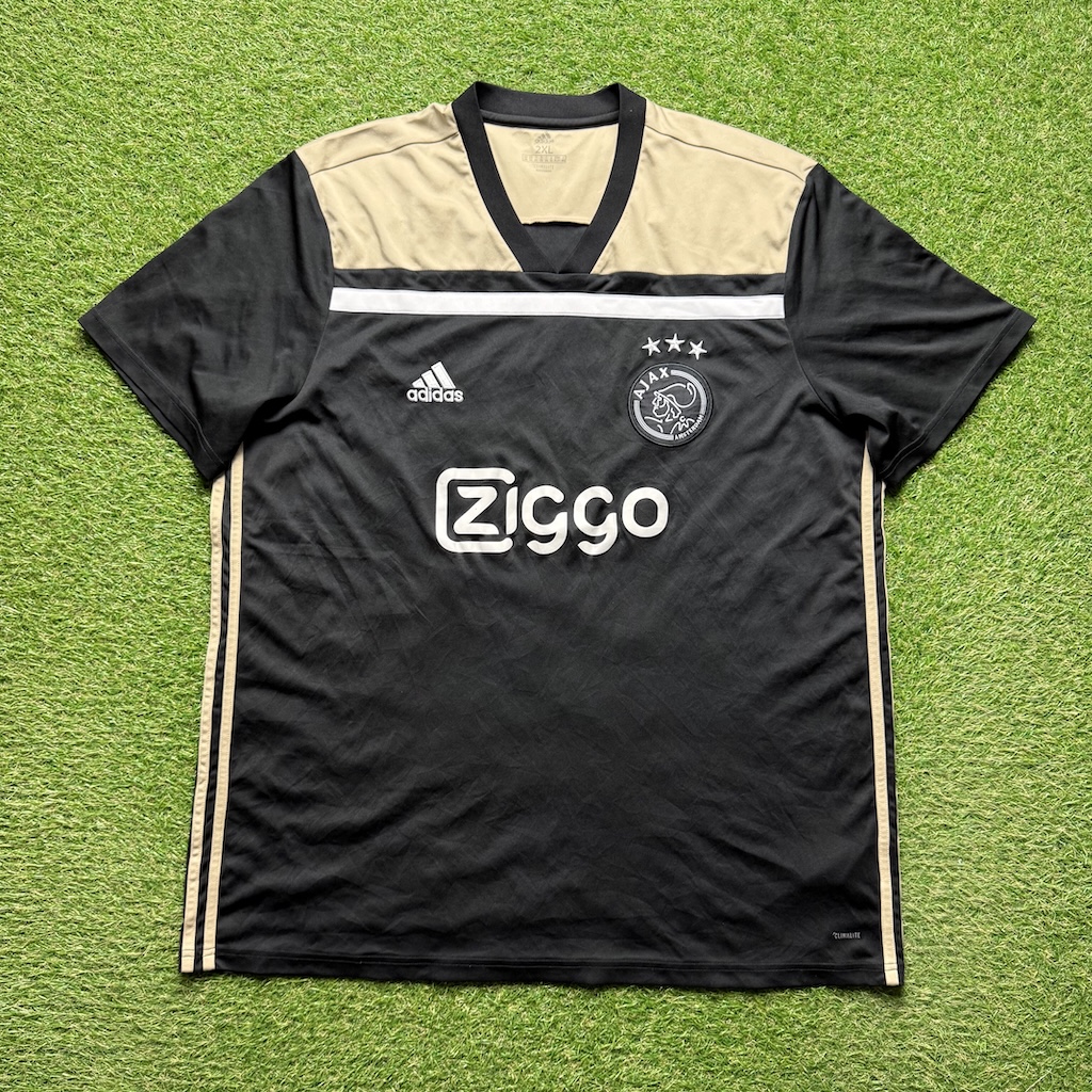 2018/2019 Uit