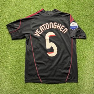 2009/2010 Away #5 VERTONGHEN