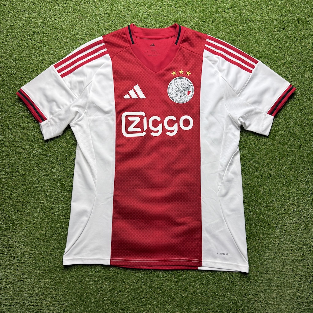 2025/2026 Home