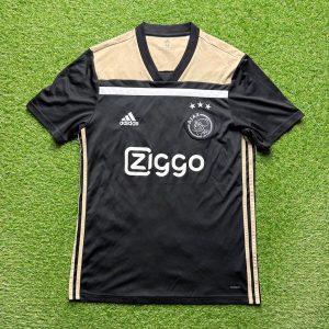 2018/2019 Away